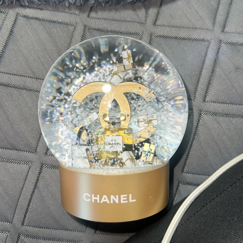 2023 Chanel Snowglobe